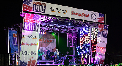 Mobile stage configuration