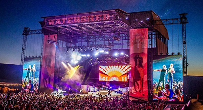 Mobile stage configuration